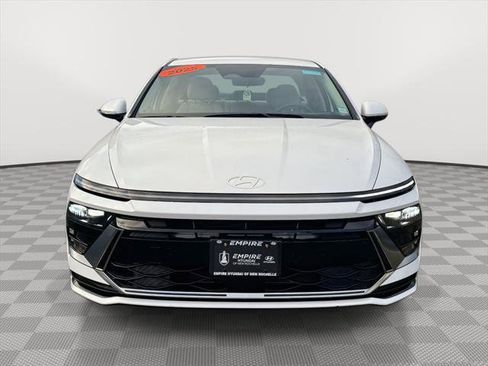 Certified 2025 Hyundai Sonata SEL image 2