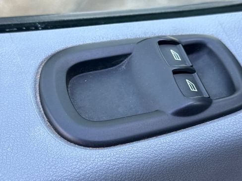 Used 2017 Ford Transit 150 130 Low Roof w/ Exterior Upgrade Package image 12