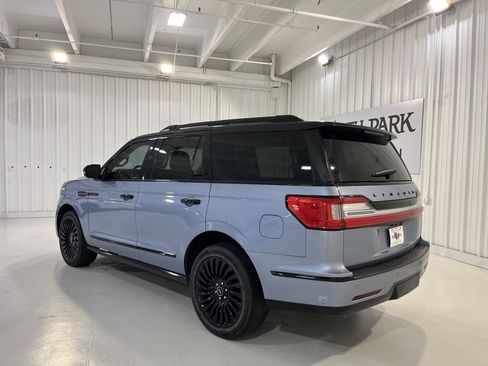 Used 2020 Lincoln Navigator Black Label AWD/4WD image 3