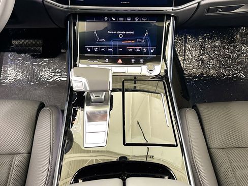 Used 2025 Audi A8 L 3.0T w/ Executive Package image 13