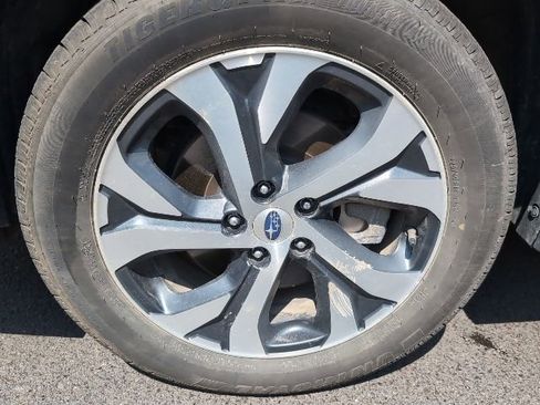 Used 2022 Subaru Outback Touring AWD/4WD image 10
