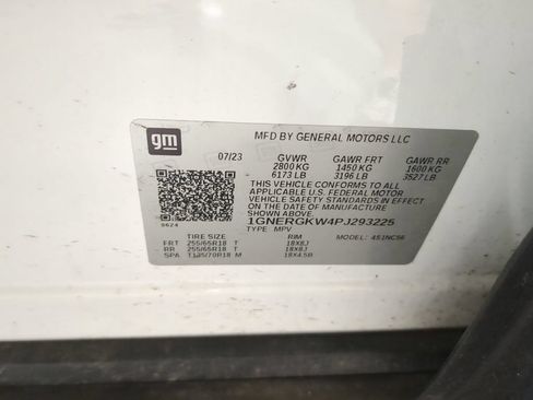 Used 2023 Chevrolet Traverse LT FWD image 15