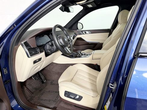 Used 2019 BMW X5 xDrive40i w/ M Sport Package AWD/4WD image 37