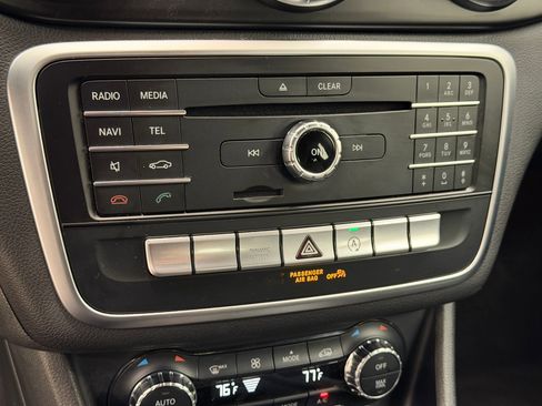 Used 2019 Mercedes-Benz CLA 250 image 19