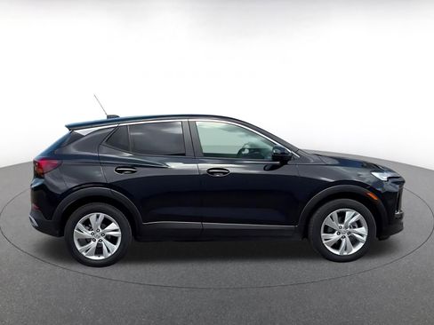 Used 2025 Buick Encore GX Preferred image 16