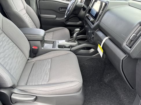 New 2026 Nissan Frontier S image 18