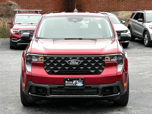 New 2025 Ford Maverick XLT w/ XLT Luxury Package image 9