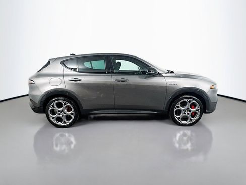 Used 2024 Alfa Romeo Tonale Veloce image 6