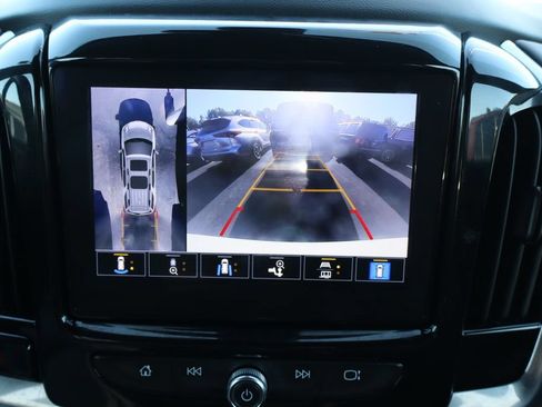 Used 2022 Chevrolet Traverse RS AWD/4WD image 13