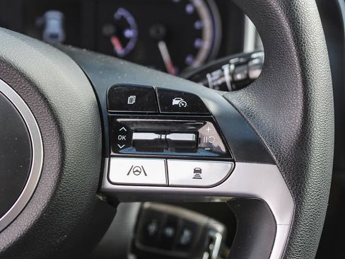 Certified 2023 Hyundai Tucson SE AWD/4WD image 34