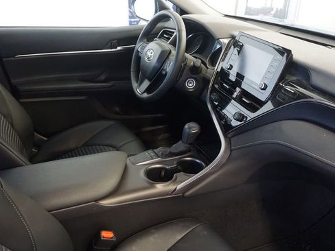 Used 2023 Toyota Camry SE FWD image 22