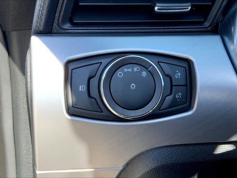 Used 2018 Ford Mustang GT Premium w/ Safe & Smart Package image 28