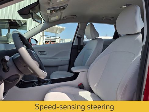 Used 2024 Hyundai Kona SE FWD image 16