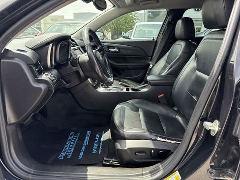 Used 2014 Chevrolet Malibu LT FWD image 17