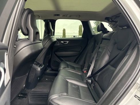 Used 2018 Volvo XC60 T6 Inscription w/ Luxury Seat Package image 20