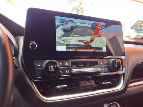 Used 2025 Toyota Grand Highlander FWD image 13