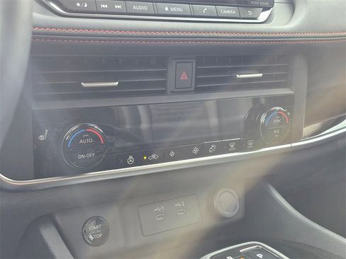 New 2026 Nissan Rogue Rock Creek image 18