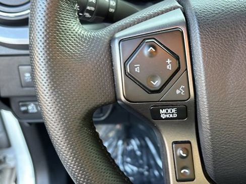 Used 2023 Toyota Tacoma TRD Off-Road w/ Technology Package image 18