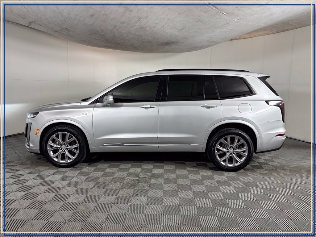 Used 2020 Cadillac XT6 Sport AWD/4WD image 14