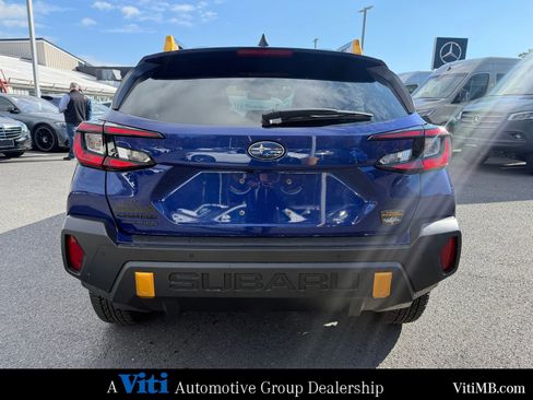 Used 2024 Subaru Crosstrek 2.5i Wilderness image 7