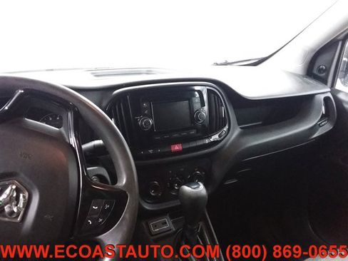 Used 2019 RAM ProMaster City Tradesman image 10