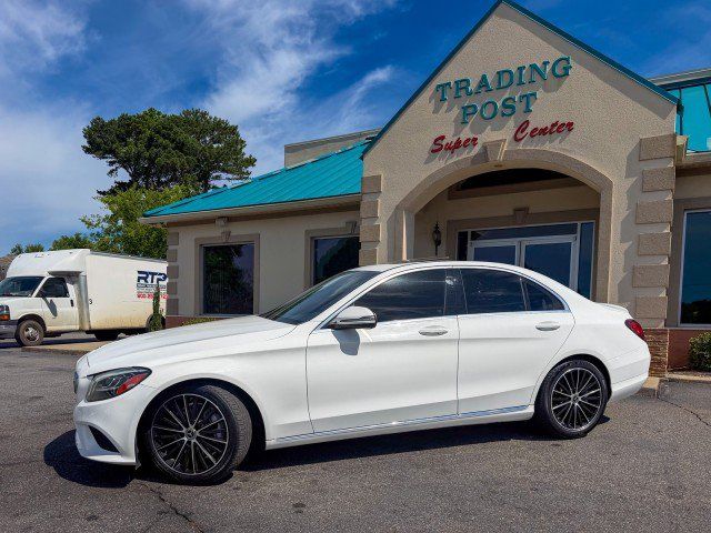 Used 2019 Mercedes-Benz C 300 Sedan image 3