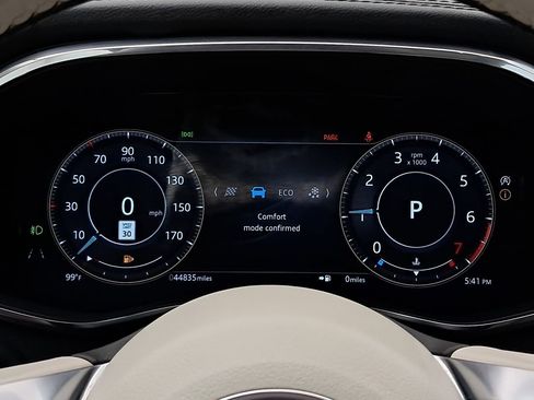 Used 2021 Jaguar F-PACE S image 15