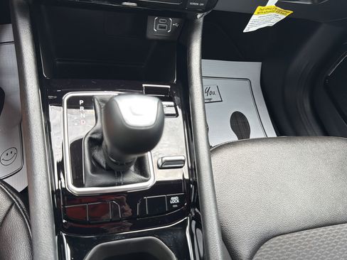 New 2026 Jeep Compass Latitude AWD/4WD image 28