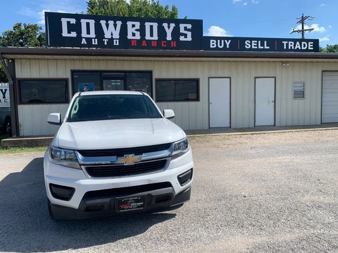 Used 2020 Chevrolet Colorado LT RWD image 7