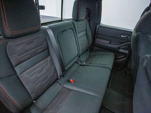 Used 2022 Nissan Frontier PRO-4X w/ Technology Package image 27
