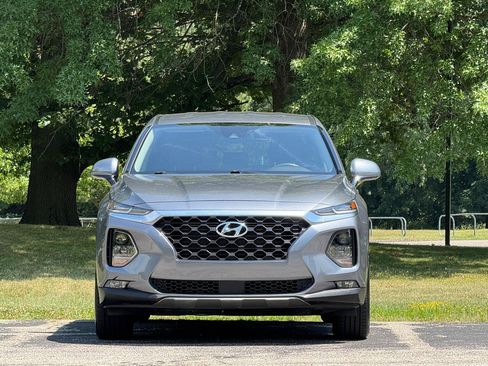 Used 2019 Hyundai Santa Fe SEL w/ Cargo Package FWD image 12
