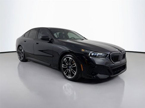Certified 2026 BMW 530i w/ M Sport Package RWD image 3