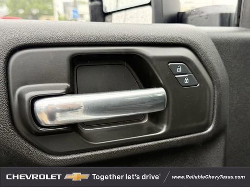 Used 2025 Chevrolet Silverado 2500 Custom w/ Custom Value Package AWD/4WD image 29