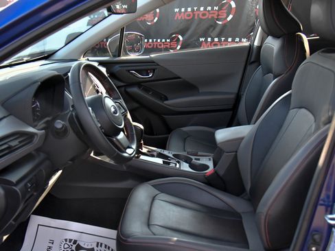 Used 2024 Subaru Crosstrek 2.5i Limited w/ Crosstrek Mirror Package image 18