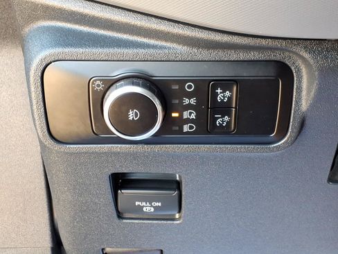Used 2023 Ford Bronco Big Bend w/ Sasquatch Package AWD/4WD image 17