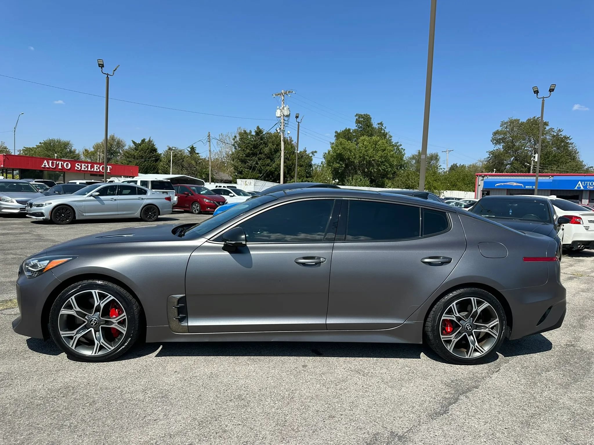 Used 2018 Kia Stinger GT2 AWD/4WD image 37