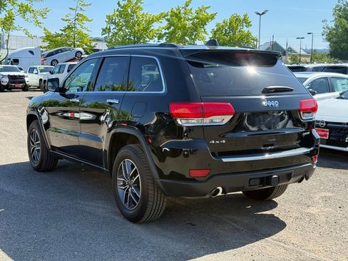 Used 2019 Jeep Grand Cherokee Limited w/ Trailer Tow Group IV AWD/4WD image 3