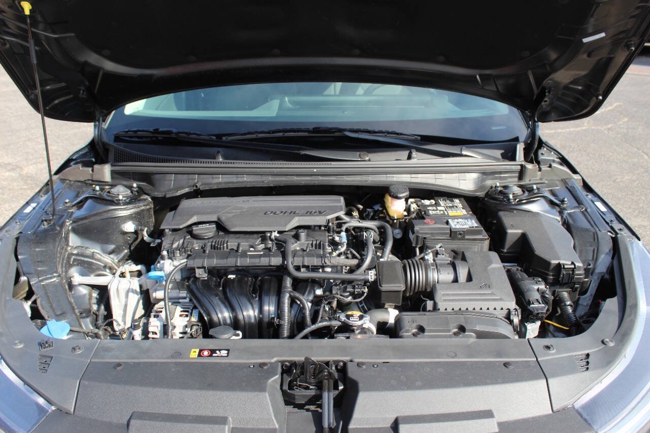 Used 2025 Kia K4 FWD image 8