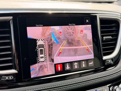 New 2026 Chrysler Pacifica Select image 25
