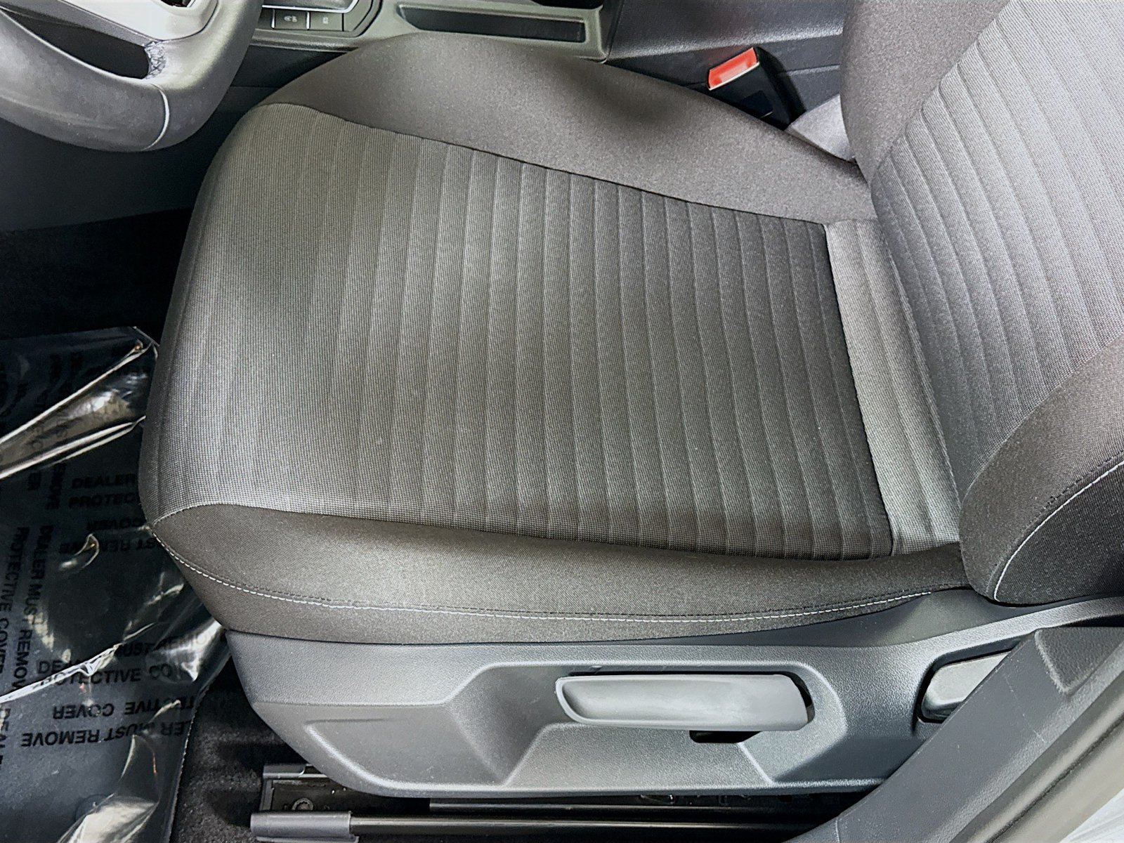 Used 2025 Volkswagen Jetta S FWD image 12