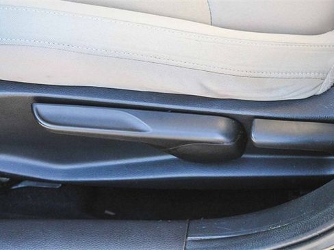 Used 2016 Honda Civic LX image 28