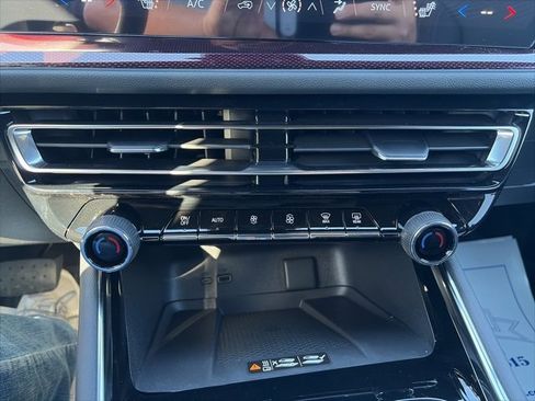 New 2026 Chevrolet Traverse Z71 image 23