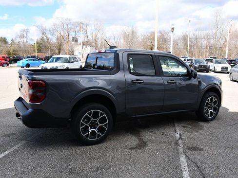 New 2026 Ford Maverick Lariat image 7