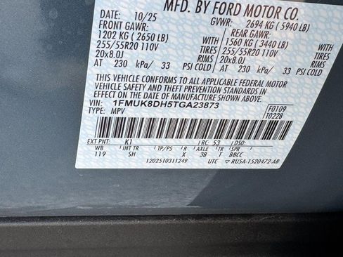 New 2026 Ford Explorer Active w/ Active Comfort Package image 17