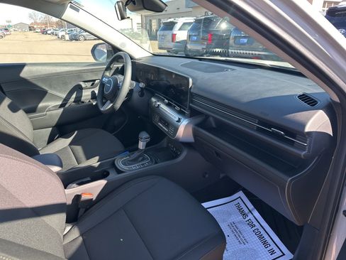 Used 2026 Hyundai Kona SEL Sport image 25