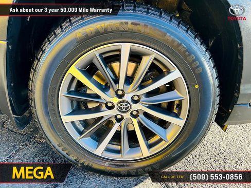 Used 2019 Toyota Highlander XLE image 21