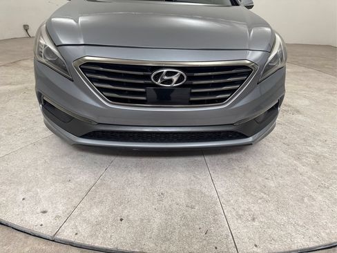 Used 2015 Hyundai Sonata Limited w/ Option Group 06 FWD image 13