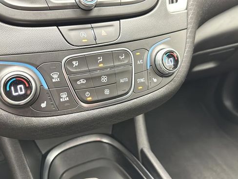 Used 2024 Chevrolet Malibu LT FWD image 21