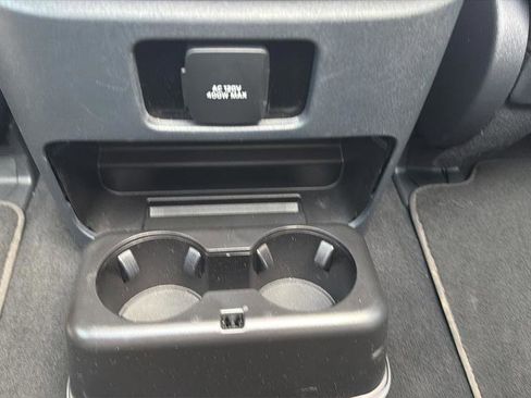 Used 2025 Lincoln Navigator Black Label image 26