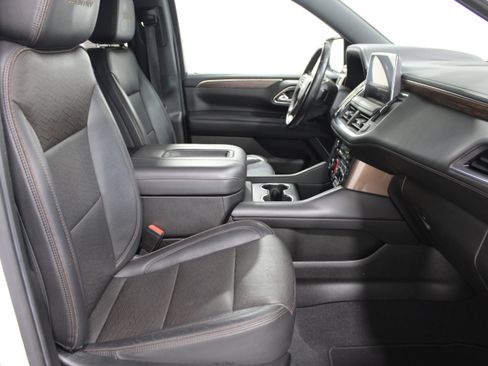 Used 2021 Chevrolet Tahoe High Country AWD/4WD image 26